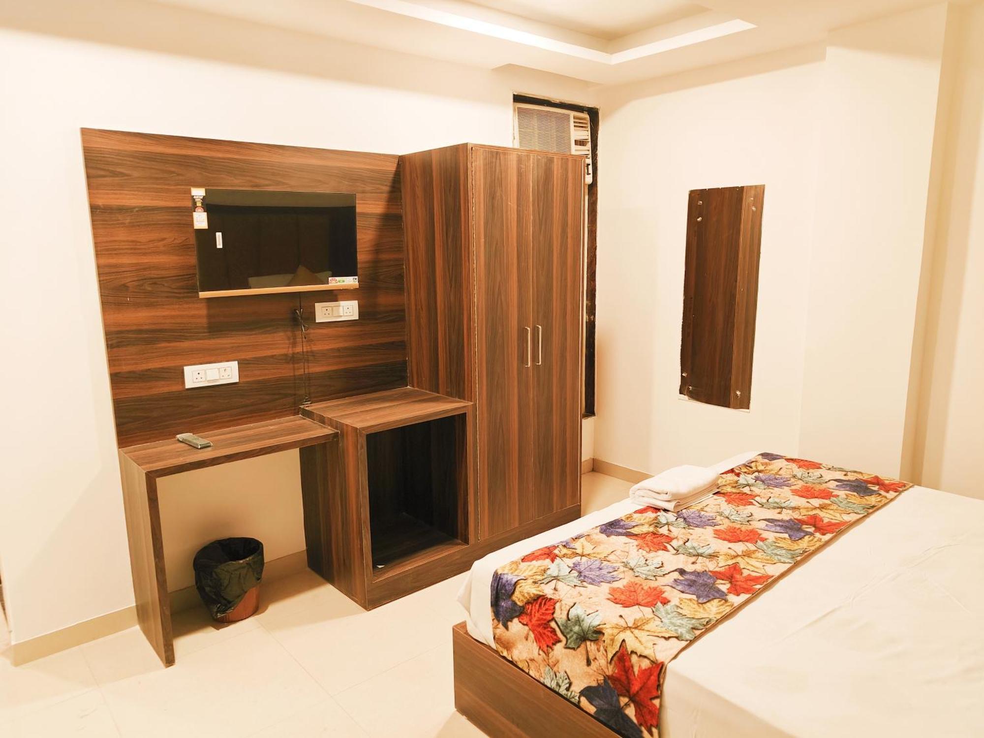 Tela Near Igi Airport Delhi New Delhi